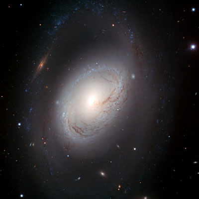 Image of Spiral Galaxy M96 in Leo