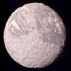 Voyager 2 photo of Uranus' unusual moon Miranda