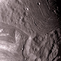 Voyager 2 close-up of Miranda showing the chevron feature