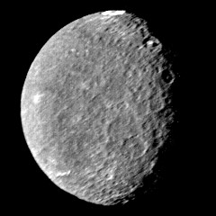 Voyager 2 photo of Umbriel