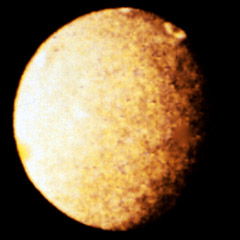 Voyager 2 low resolution color view of Umbriel